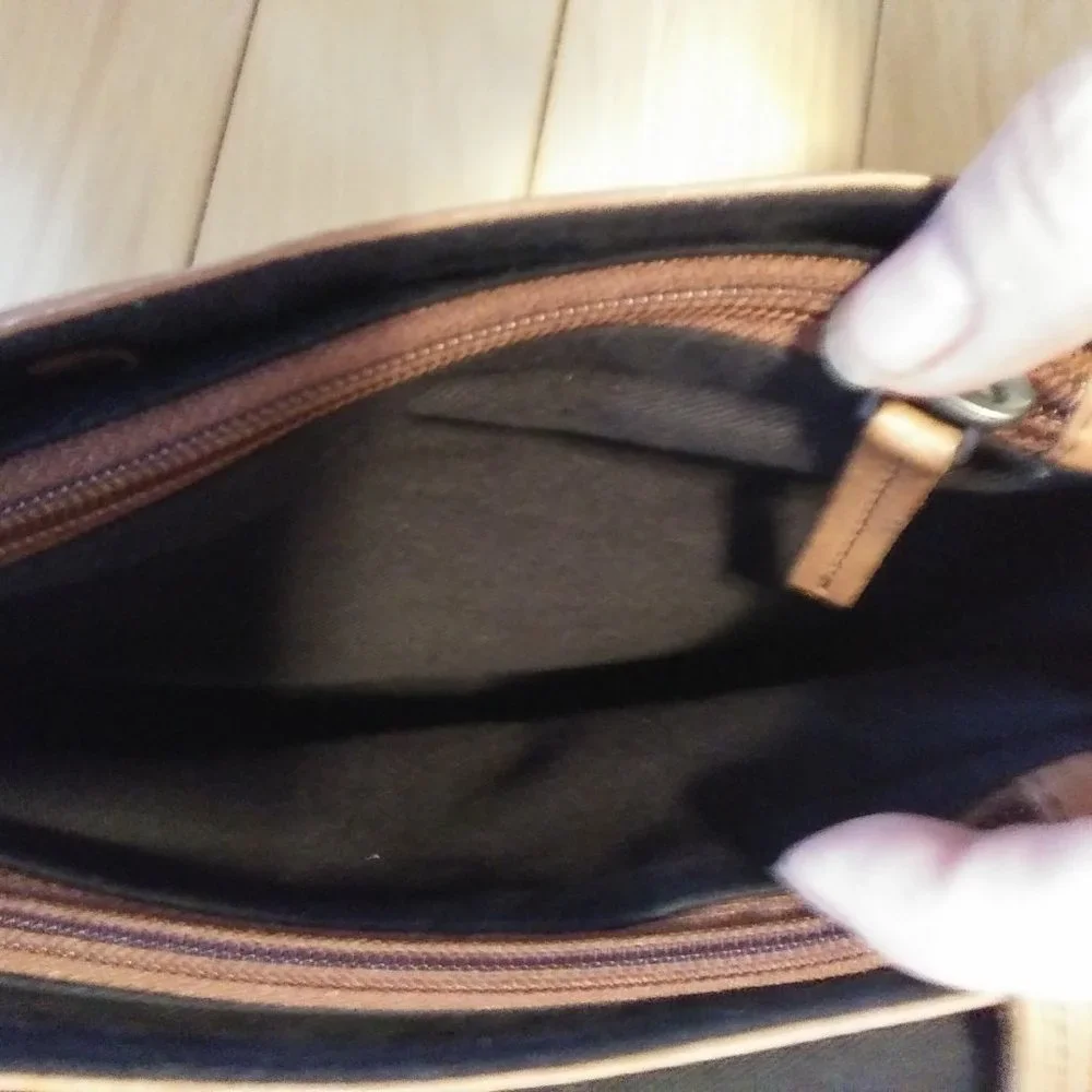 NEW Harbour 2nd cross body leather pocketbook